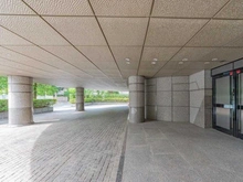 【東京都/港区白金】白金ハウス 共用部:車寄せ