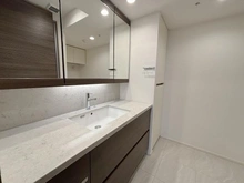 【東京都/港区白金】白金ザ・スカイ 東棟 洗面室