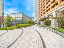 【東京都/千代田区富士見】プラウドタワー千代田富士見 敷地内