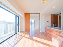 【東京都/港区南麻布】アトラス南麻布 LDK：奥：洋室