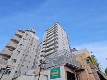 【東京都/新宿区原町】牛込ハイマンション 外観：該当物件：写真中央