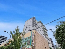 【東京都/新宿区原町】牛込ハイマンション 外観：該当物件：写真中央