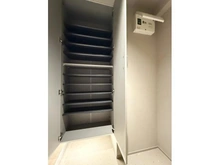 【東京都/港区南麻布】ヴィラ麻布 玄関