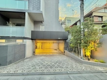 【東京都/渋谷区千駄ヶ谷】リュエル神宮の杜ザ・レジデンス 駐車場