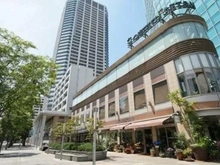 【東京都/港区白金】白金タワー クイーンズ伊勢丹白金高輪店（現地より約20m）