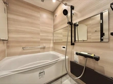 【東京都/港区麻布十番】クレッセント麻布II 浴室