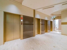 【東京都/港区高輪】プレミストタワー白金高輪 共用部：エレベーターホール