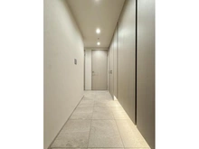 【東京都/港区六本木】六本木ヒルズ 　レジデンスD棟 廊下