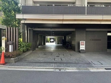 【東京都/台東区池之端】ザ・パークハウス上野池之端レジデンス 敷地内