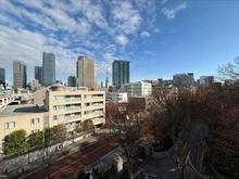 【東京都/港区三田】秀和第2三田綱町レジデンス 眺望：バルコニーから