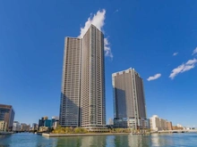 【東京都/中央区勝どき】パークタワー勝どきサウス 外観：写真左側