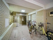 【東京都/港区赤坂】赤坂グリーンハイツ 駐輪場