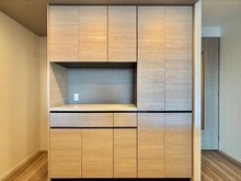 【東京都/中央区晴海】HARUMI FLAG PARK VILLAGE E棟 収納：ダイニングキッチン裏