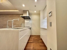 【東京都/港区南麻布】ロイヤルシーズン南麻布 ダイニングキッチン