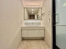 【東京都/港区南麻布】ロイヤルシーズン南麻布 洗面室