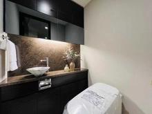 【東京都/港区南麻布】グランスイート広尾 トイレ