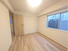 【東京都/港区西麻布】クラウン西麻布 洋室：約4.5帖