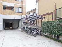 【東京都/新宿区西落合】メトロハイツ西落合 駐輪場