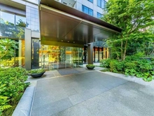 【東京都/新宿区大久保】スカイフォレストレジデンス エントランス