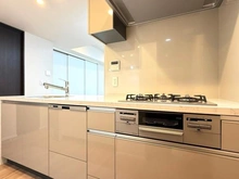 【東京都/港区南麻布】ブランズ麻布十番 キッチン