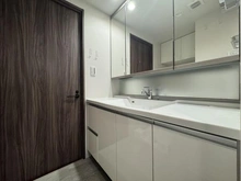 【東京都/港区麻布十番】グランドメゾン麻布十番館 洗面室