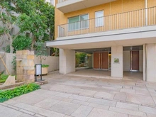 【東京都/港区南青山】パーク・コート南青山ヒルトップレジデンス エントランス