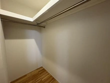 【東京都/港区港南】ラクシア品川ポルトチッタ 収納：洋室内収納