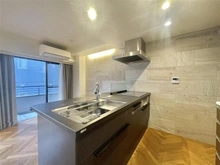 【東京都/港区麻布十番】ウィン麻布十番ハラビル キッチン