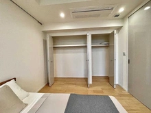 【東京都/港区東新橋】東京ツインパークス　ライトウィング 収納：（洋室7.3帖）