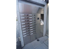 【東京都/港区南麻布】デュフレベース南麻布 メールBOX