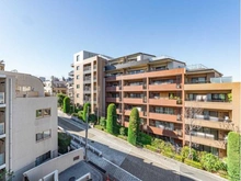 【東京都/新宿区白銀町】神楽坂トワイシアヒルサイドレジデンス 眺望：バルコニーから