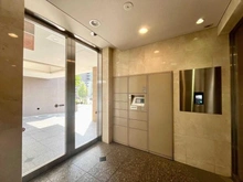 【東京都/渋谷区本町】ディオレ西新宿 宅配BOX