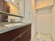 【東京都/港区南青山】オープンレジデンス南青山イーストテラス 洗面所