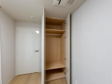 【東京都/港区南麻布】ディアナガーデン広尾 洋室：収納