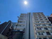 【東京都/港区麻布十番】ニュー高雄ハイツ 外観：中央建物