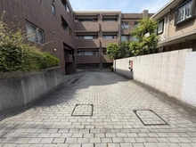 【東京都/港区白金台】ヴィラテラッセ白金台 駐車場