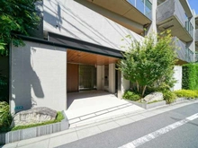 【東京都/目黒区目黒】ザ・パークハウス目黒三丁目 エントランス