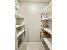 【東京都/港区西麻布】オープンレジデンシア表参道est ウォークインクローゼット