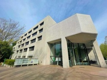 【東京都/港区南麻布】イトーピア麻布 東京都中央図書館（現地より約650m）