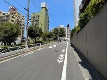 【東京都/目黒区下目黒】エル・アルカサル目黒 前面道路