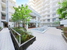 【東京都/世田谷区粕谷】D’グラフォート世田谷芦花公園 敷地内