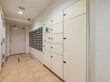 【東京都/府中市白糸台】アデニウム府中白糸台 宅配BOX