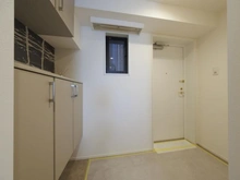 【東京都/世田谷区南烏山】ライオンズステーションプラザ千歳烏山 玄関