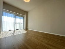 【東京都/狛江市和泉本町】東海狛江マンション 洋室