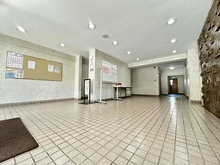 【東京都/狛江市和泉本町】東海狛江マンション エントランス