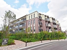 【東京都/世田谷区給田】アトラスシティ千歳烏山グランスイート 杜ノ棟 外観