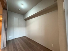 【東京都/世田谷区給田】アトラスシティ千歳烏山グランスイート 杜ノ棟 洋室