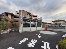 【東京都/世田谷区給田】アトラスシティ千歳烏山グランスイート 杜ノ棟 駐車場