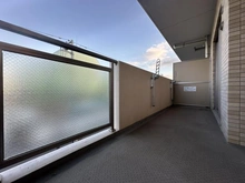 【東京都/世田谷区粕谷】ジェイシティ千歳烏山 バルコニー