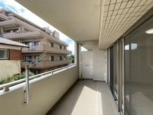 【東京都/調布市上石原】コスモ・ザ・パークス調布多摩川 バルコニー